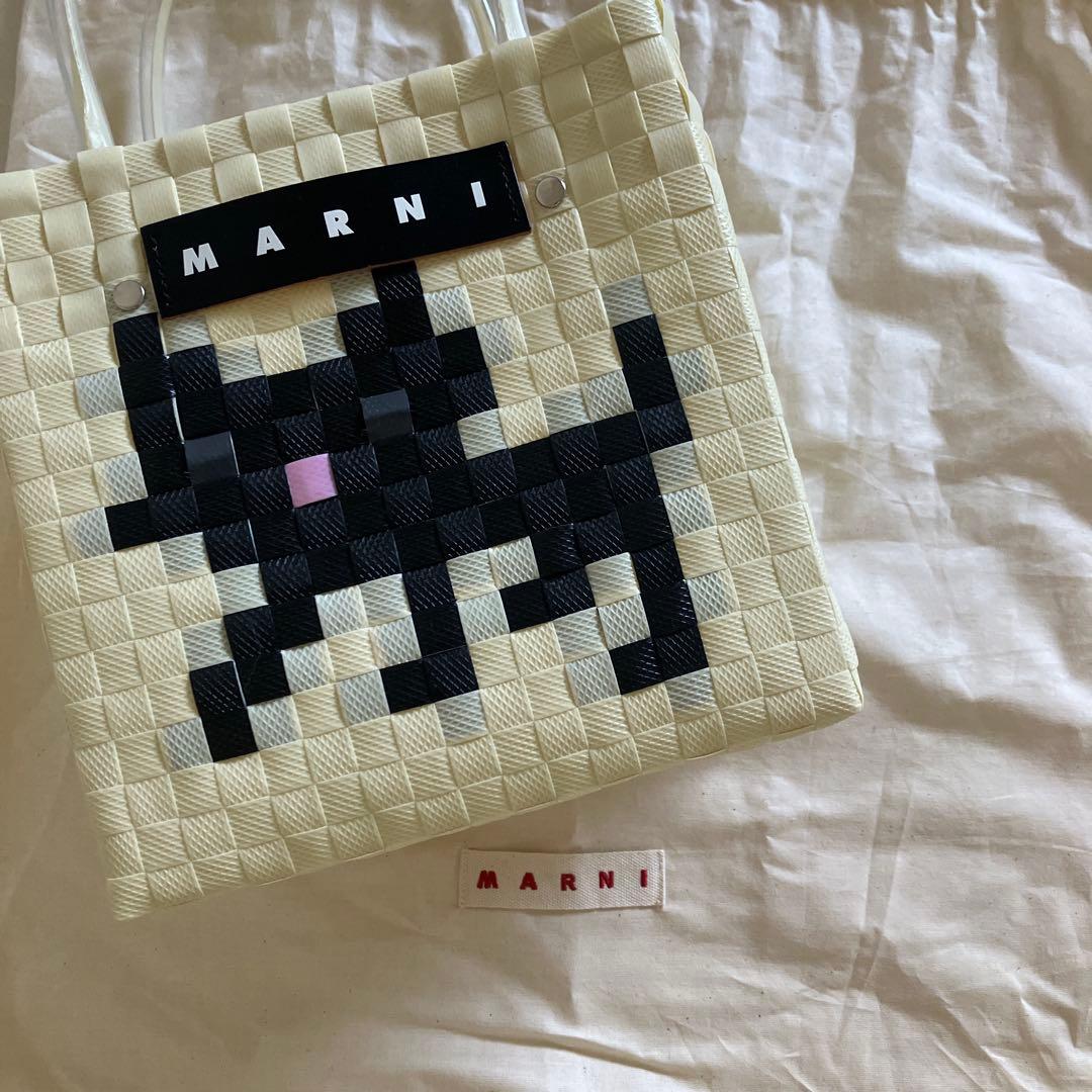 国内正規品　マルニアニマルバスケットブラックキャット