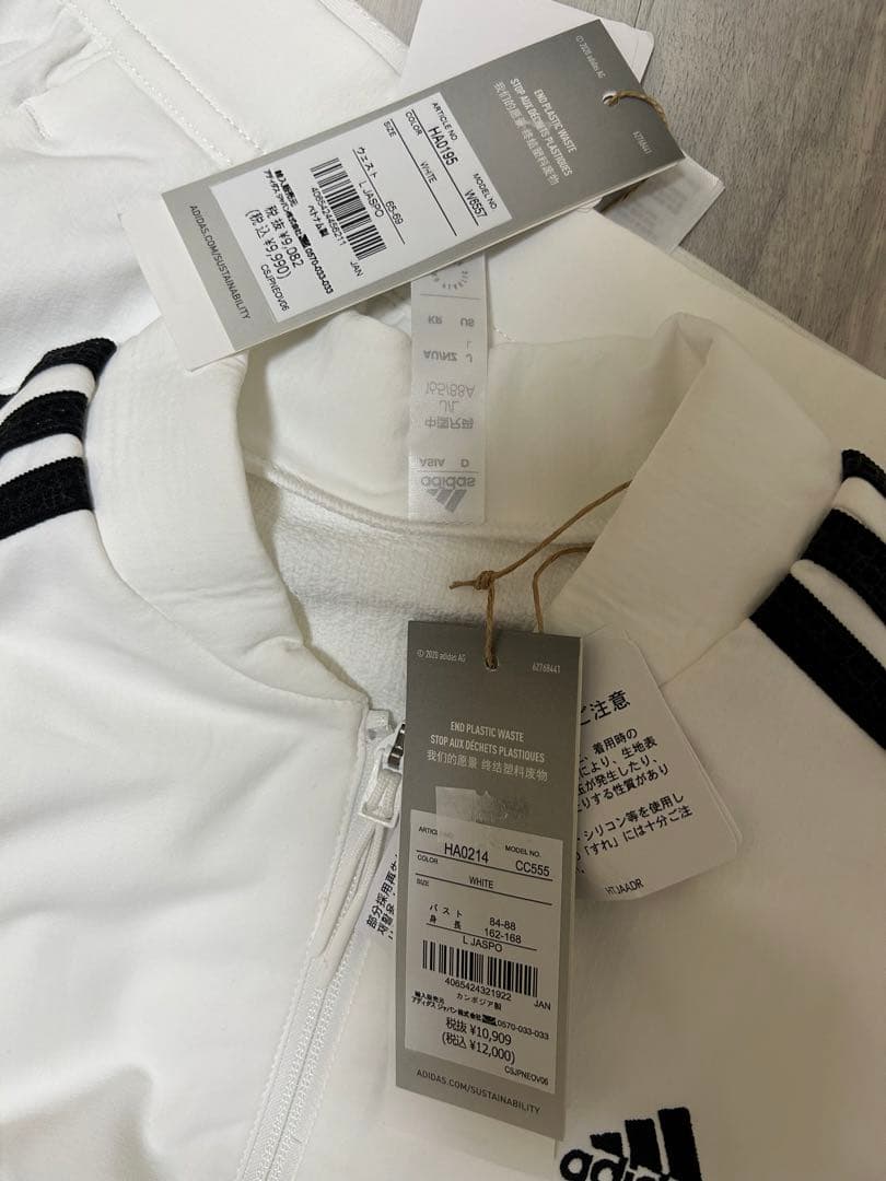 新品　Mサイズ　アディダスゴルフ　長袖ジャケット　白　ホワイト　レディース