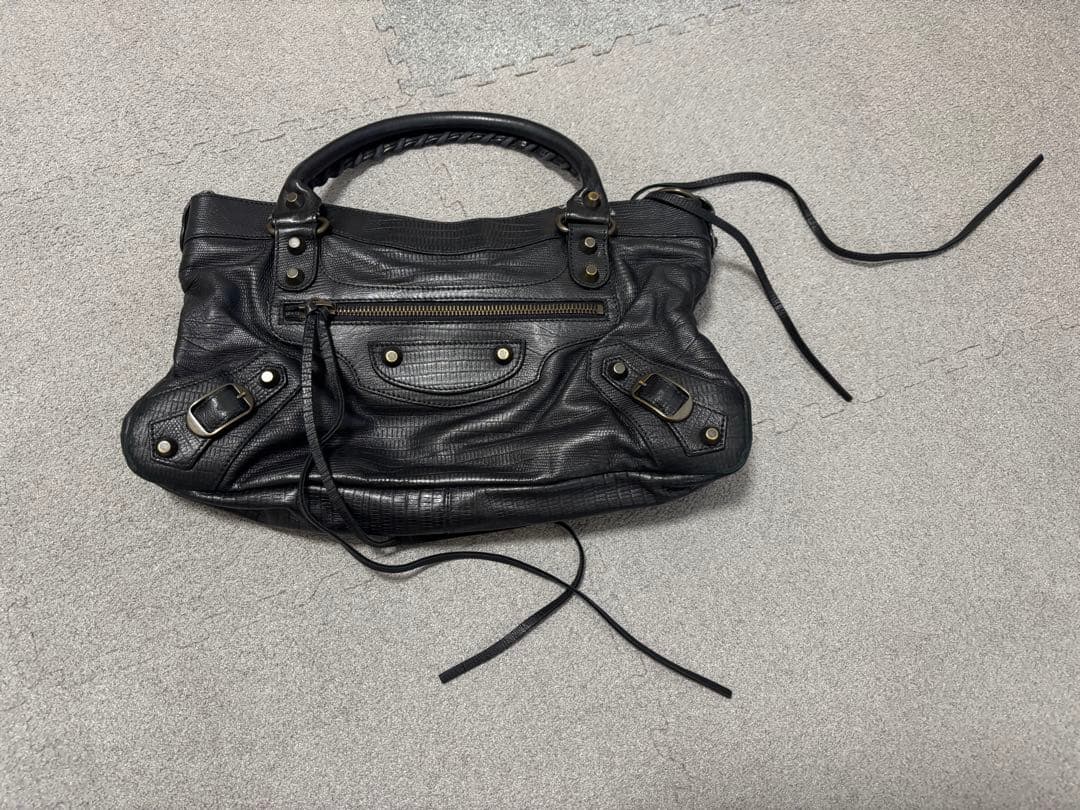 BALENCIAGA ザファースト 10周年モデル