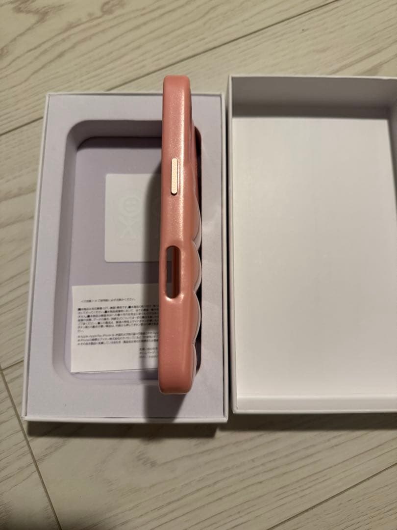 iPhoneアクセサリー urban sorhistication iPhone16pro