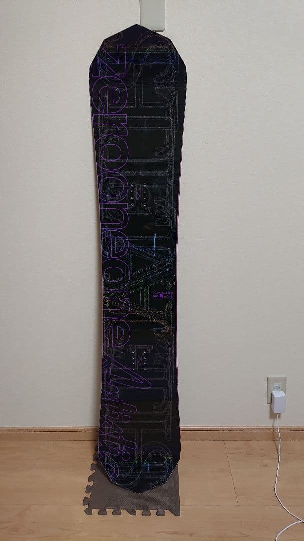 スノーボード 011artistic STEALTH 148cm