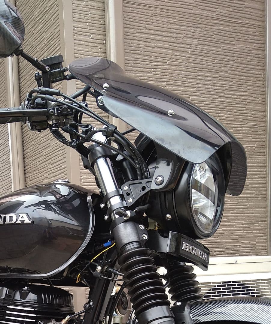 シックデザイン製スモークガイラシールド 汎用 GB350 GB350S