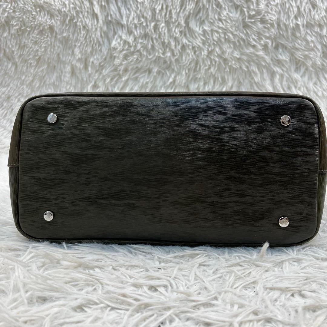 Vivienne Westwood 2way ショルダーバッグ レザー カーキ