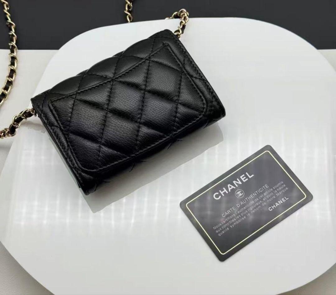 Chanel マトラッセ チェーンミニバッグ ブラック ゴールド金具