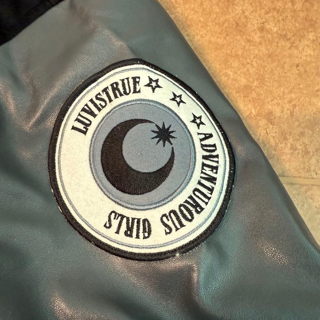 LUVISTRUEラブイズトゥルージャケット スタジャン グレー チャコール