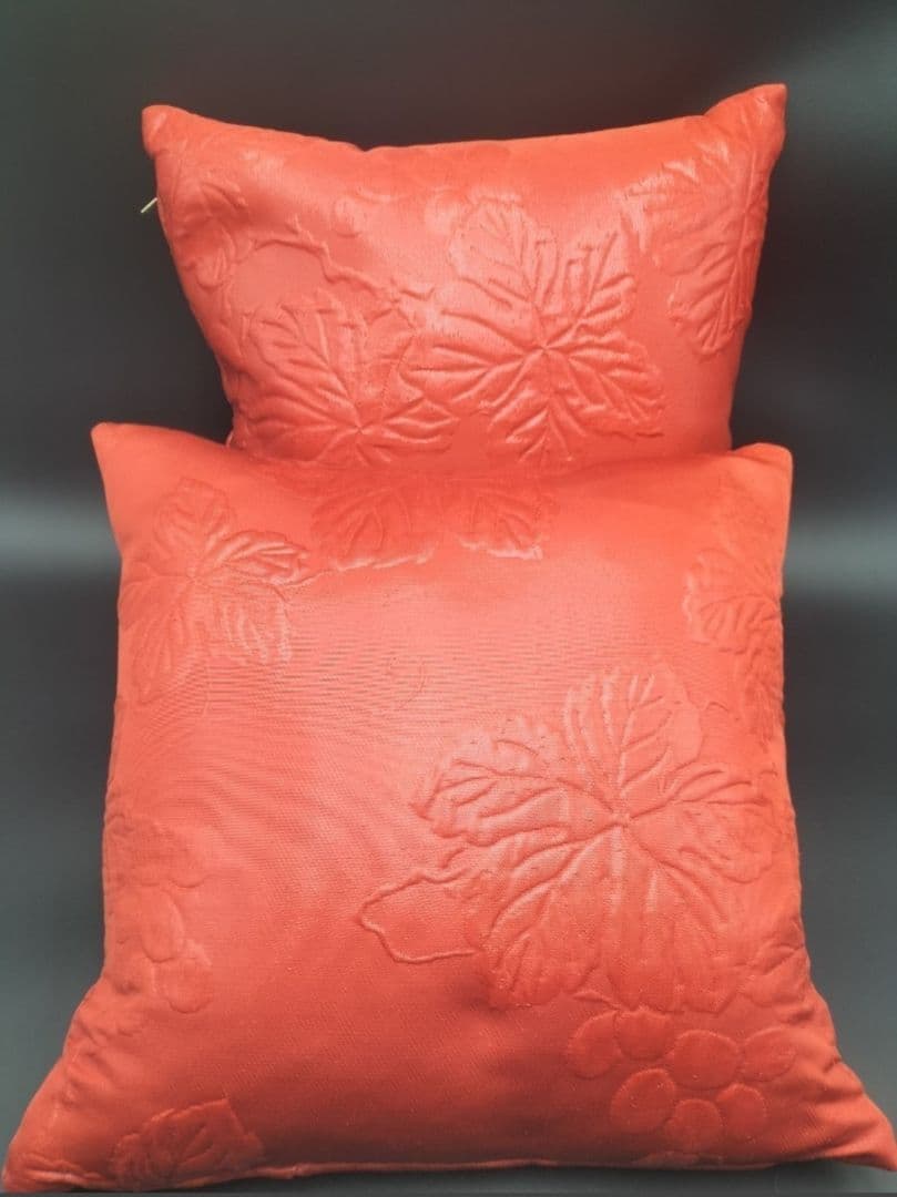 クッション２点◆株式会社細尾◆40cm×40cm◆ブランド◆Q-2501CU2