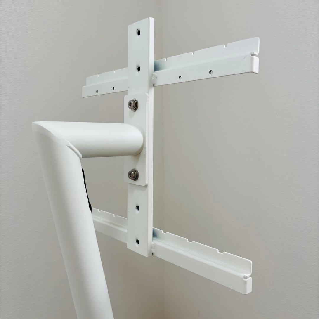 EQUALS WALL A2 ロータイプ　FLAT BASE テレビスタンド　白