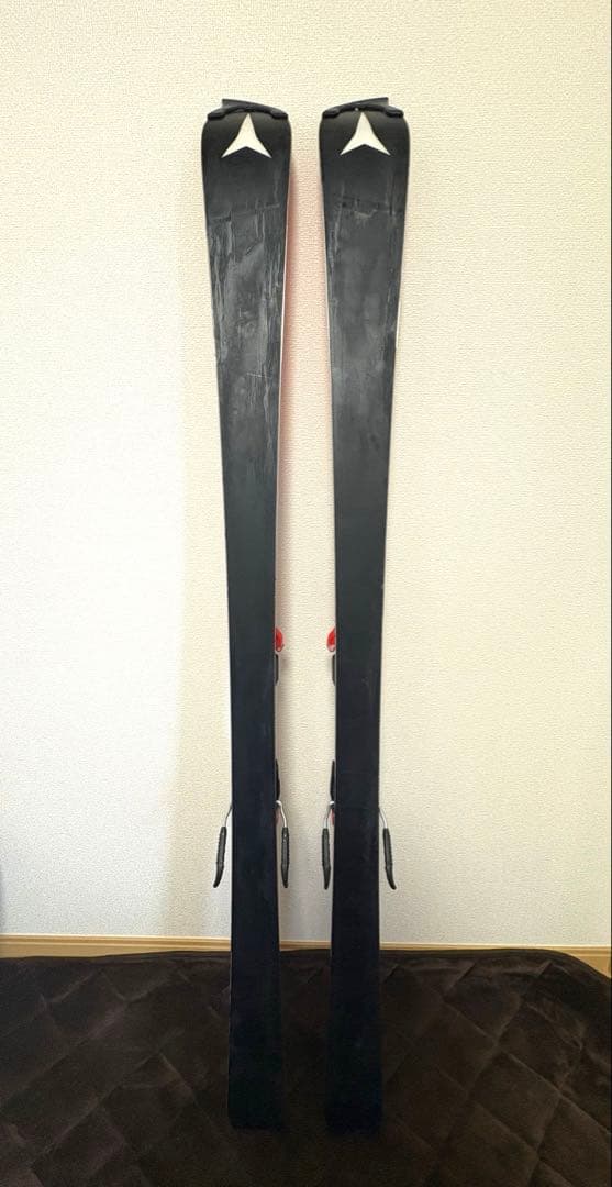 赤*様 Atomic スキー板 REDSTAR S9 152cm ビンディング付