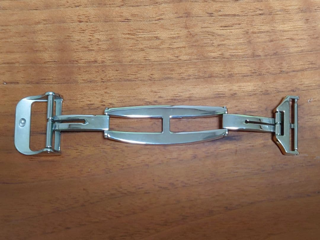 ジャガールクルト　旧デザイン 純正フォールディングバックル　尾錠幅18mm用