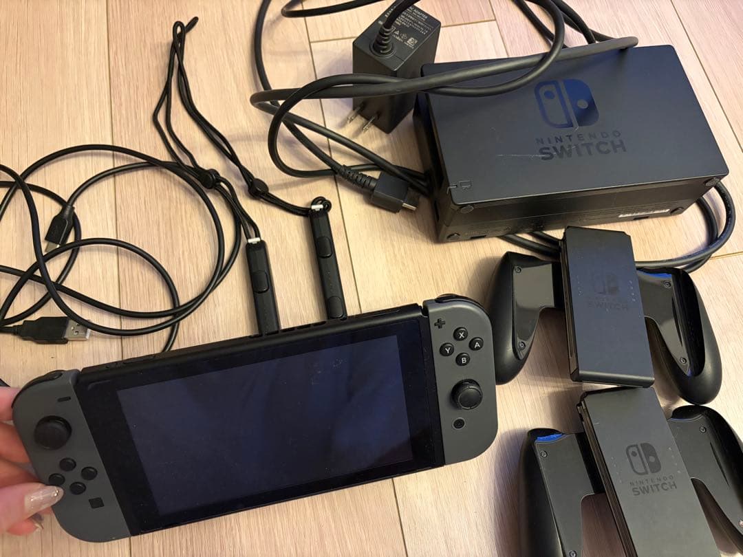 Nintendo Switch 本体 グレー 付属品あり