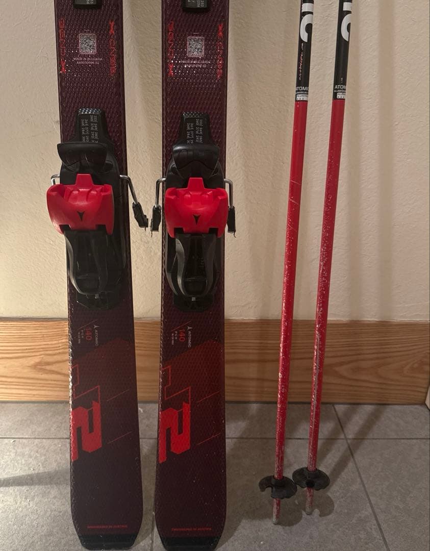 ジュニア　Atomic Redster J2 スキー140