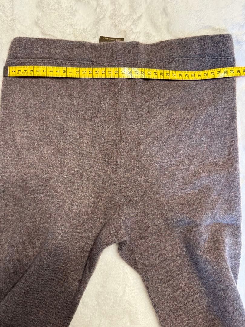 カシミヤ100%レギンスパンツ　Lサイズ