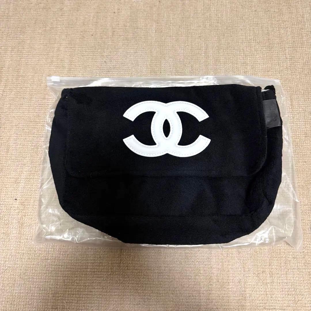 新品　シャネル　ノベルティ　ショルダーバッグ　非売品　ブラック　パイル　エナメル