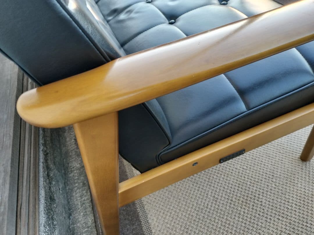 カリモク60 Kチェア 2シーター スタンダード ブラック