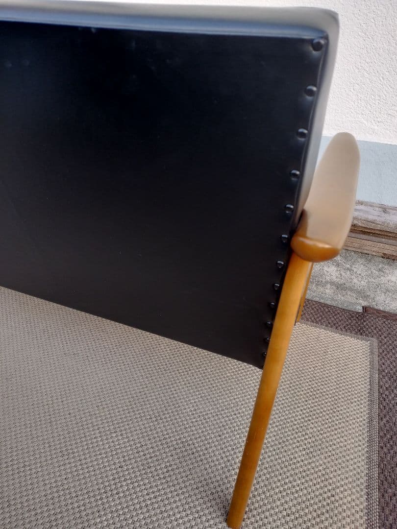 カリモク60 Kチェア 2シーター スタンダード ブラック