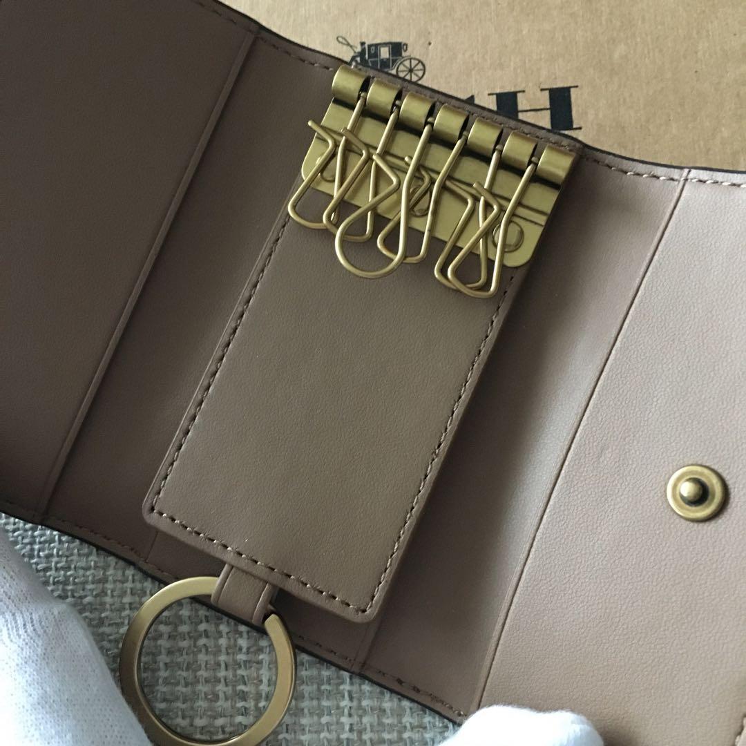 新品★COACH コーチ 定価19,800円 レザー 6連キーケース