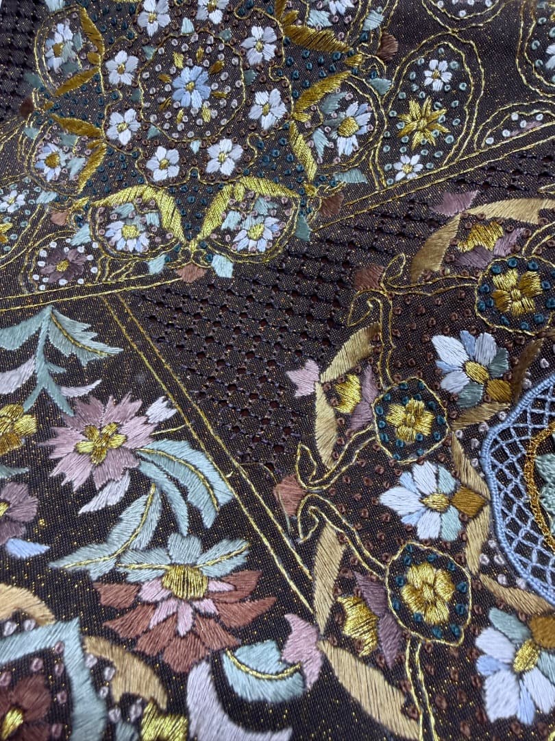 高級 袋帯 正絹 六通柄 汕頭刺繍 蘇州刺繍 相良刺繍 金通し ブラウン