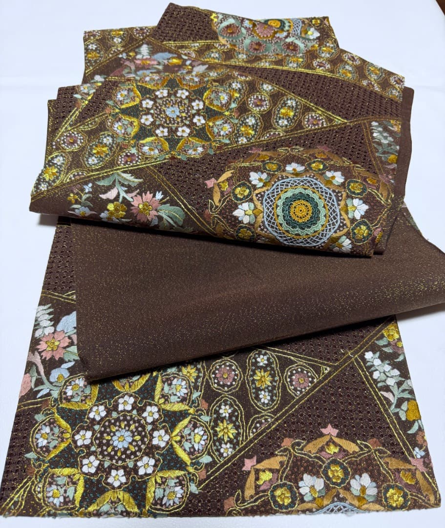 高級 袋帯 正絹 六通柄 汕頭刺繍 蘇州刺繍 相良刺繍 金通し ブラウン