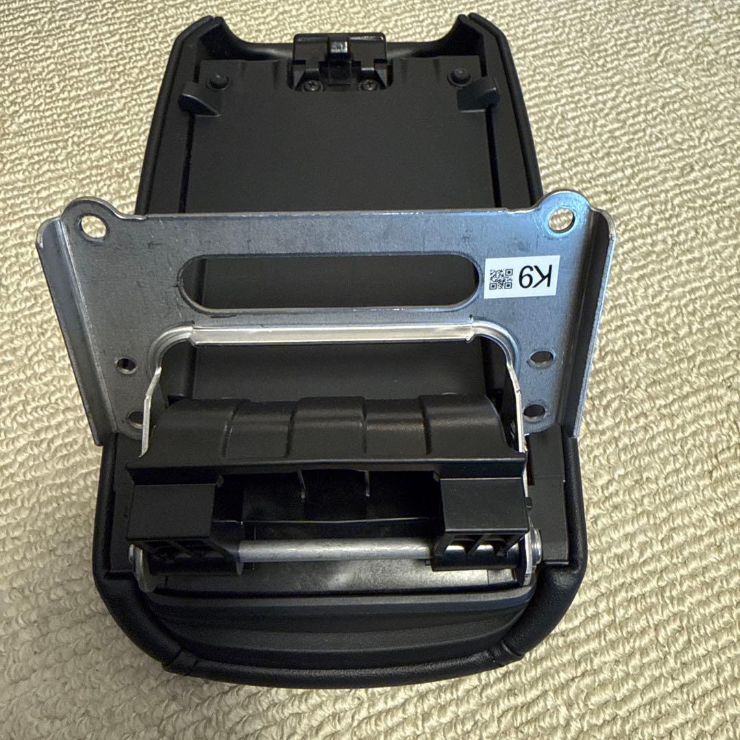 トヨタ純正 アームレスト (スライドタイプ) 08281-16020