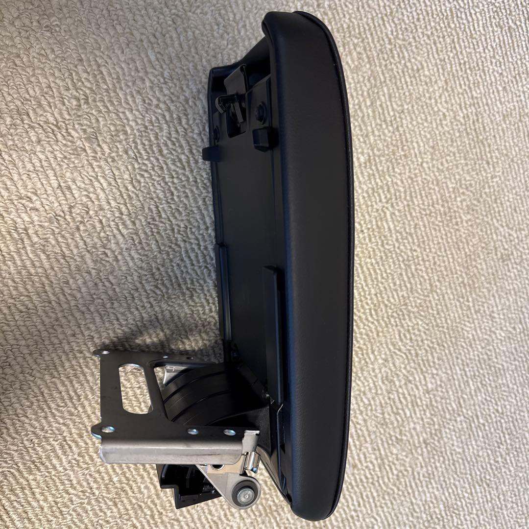 トヨタ純正 アームレスト (スライドタイプ) 08281-16020