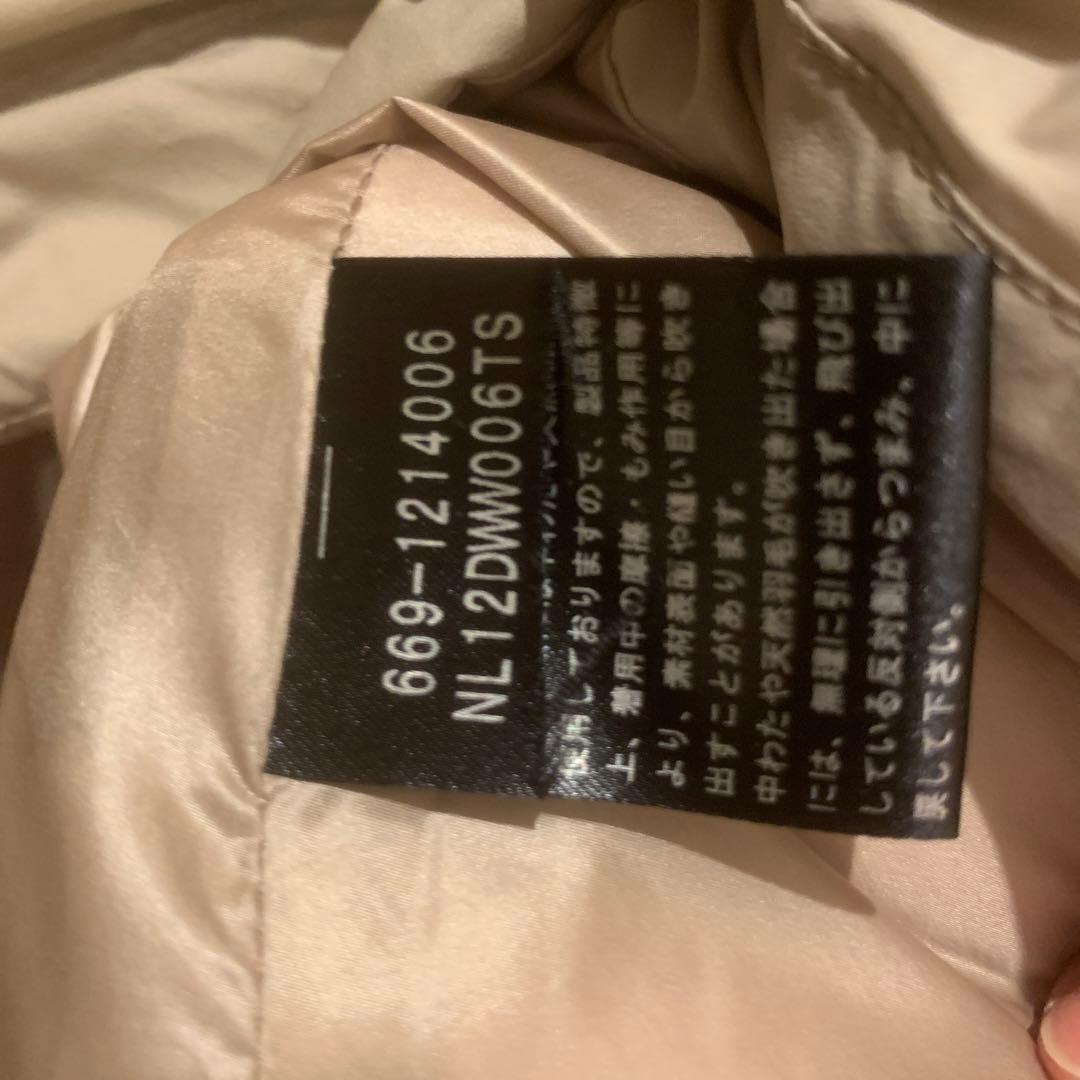 西川ダウン 完売ポンチョ 新品未使用 ベージュカラー　ケープ