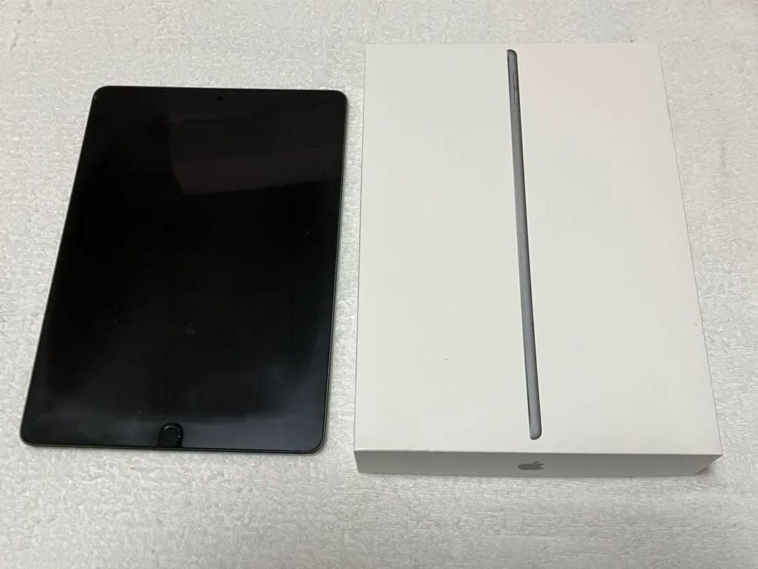 Apple iPad Airスペースグレー 64GB 第3世代