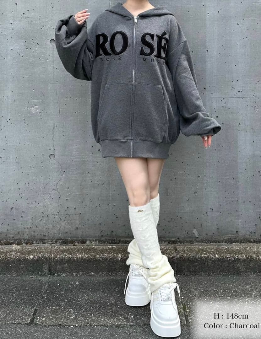 チャコール　ロゼミューズ　Fur logo zip hoodie　新品