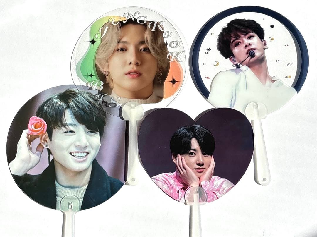 BTS ジョングク アクリル額縁 A2サイズ 【おまけ4点付き】