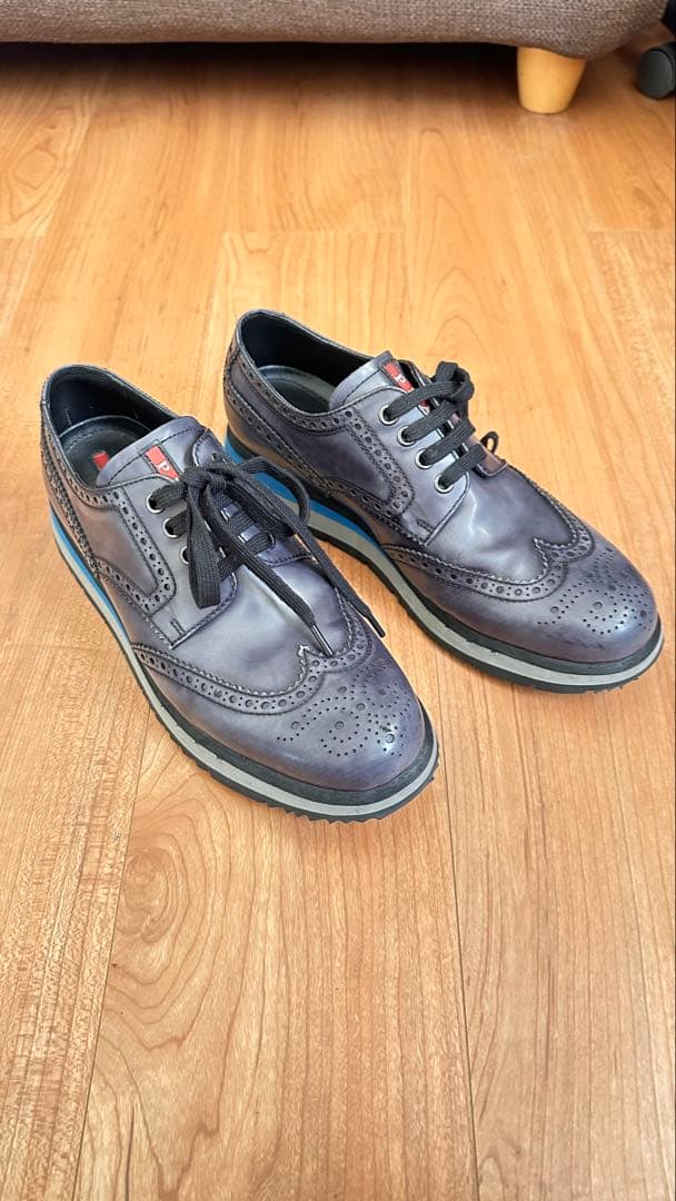 ム*ン様 【美品】PRADA ダークグレー ブローグシューズ 6.5 レザースニ