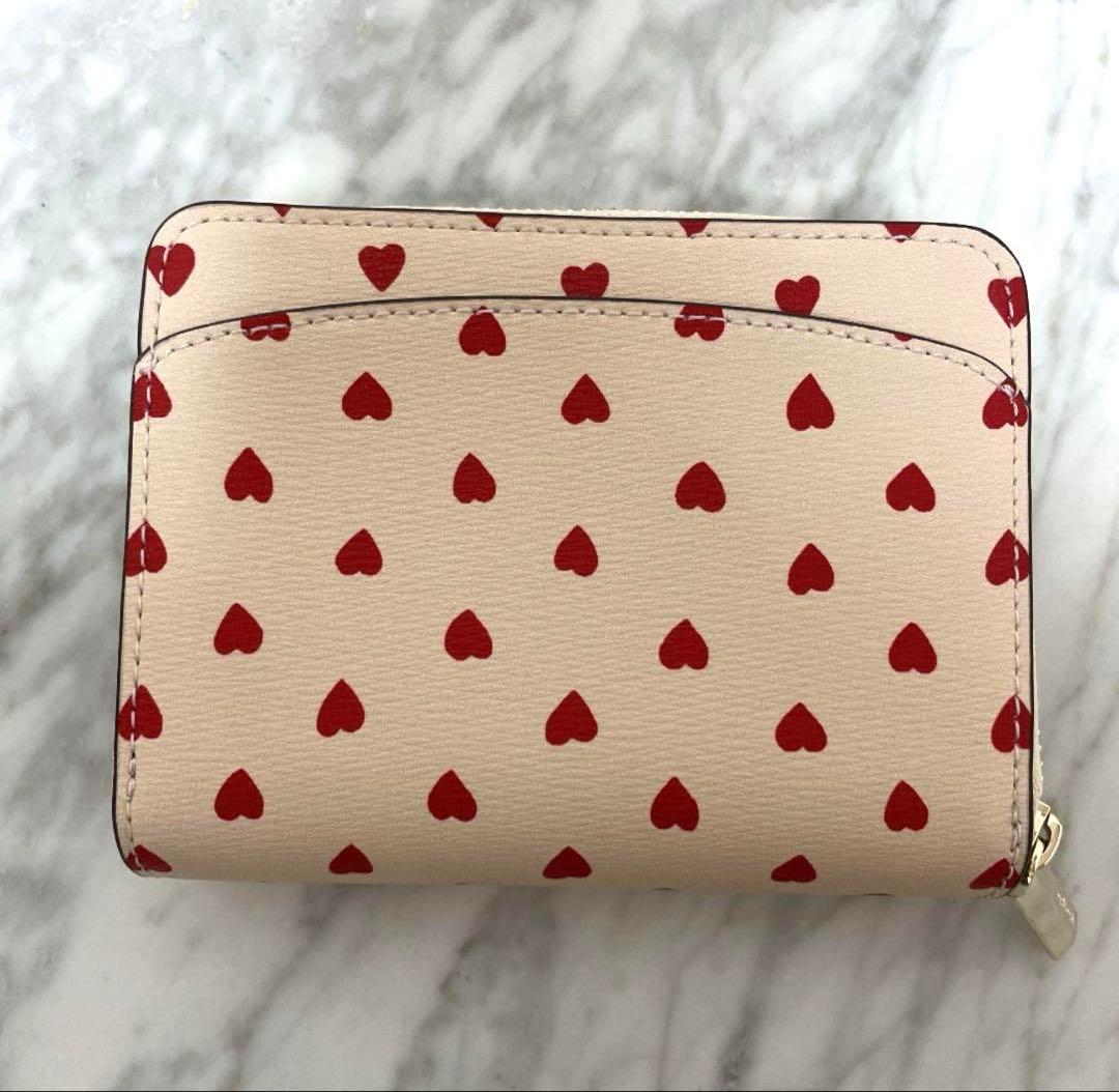 新品、未使用　ケイトスペードニューヨーク　二つ折り財布