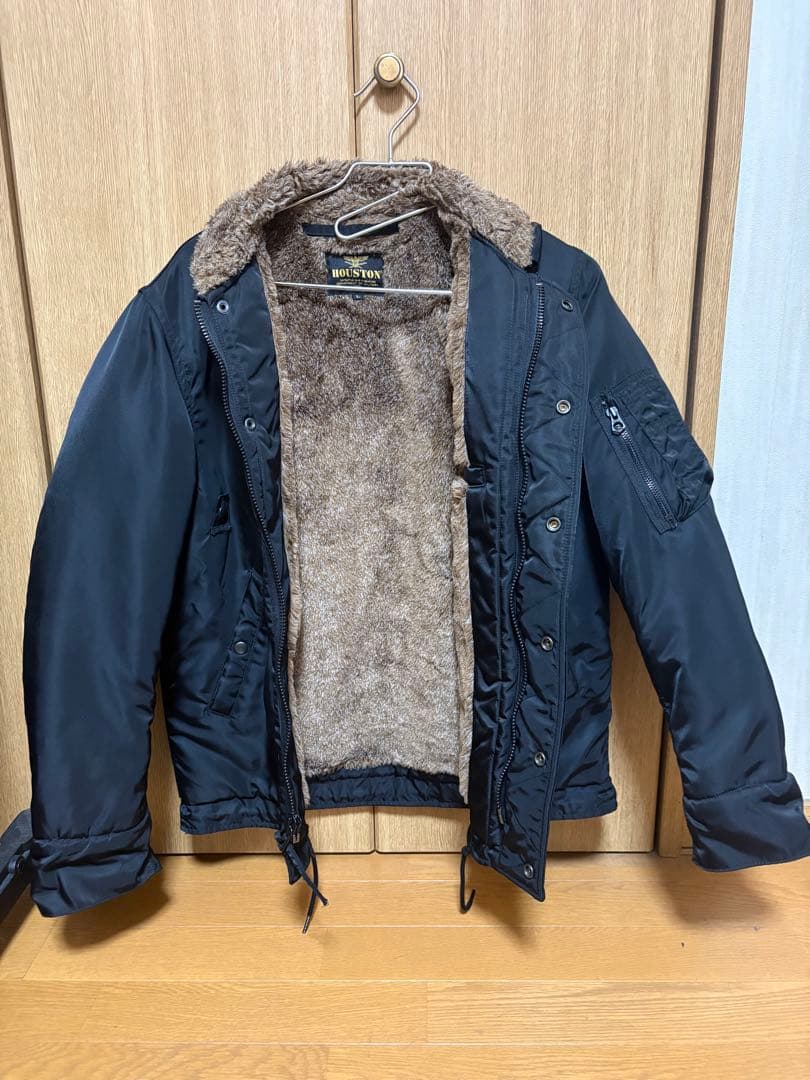 HOUSTON ミリタリージャケット 黒 ボア裏地 ファー襟
