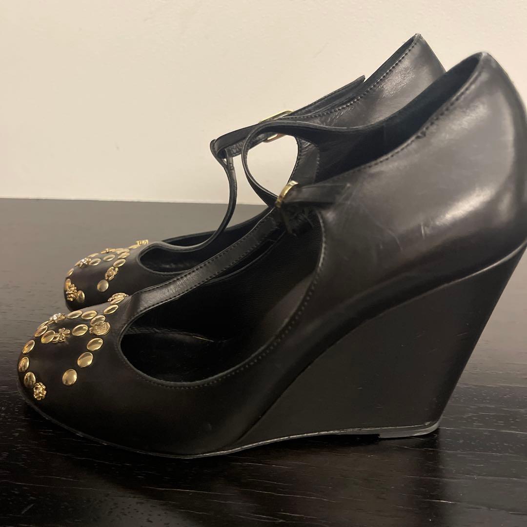 CHANELスタッズ黒シューズ37ハーフ