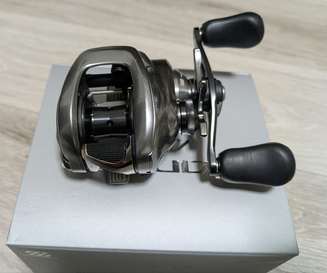 SHIMANO 18 バンタムMGL PG