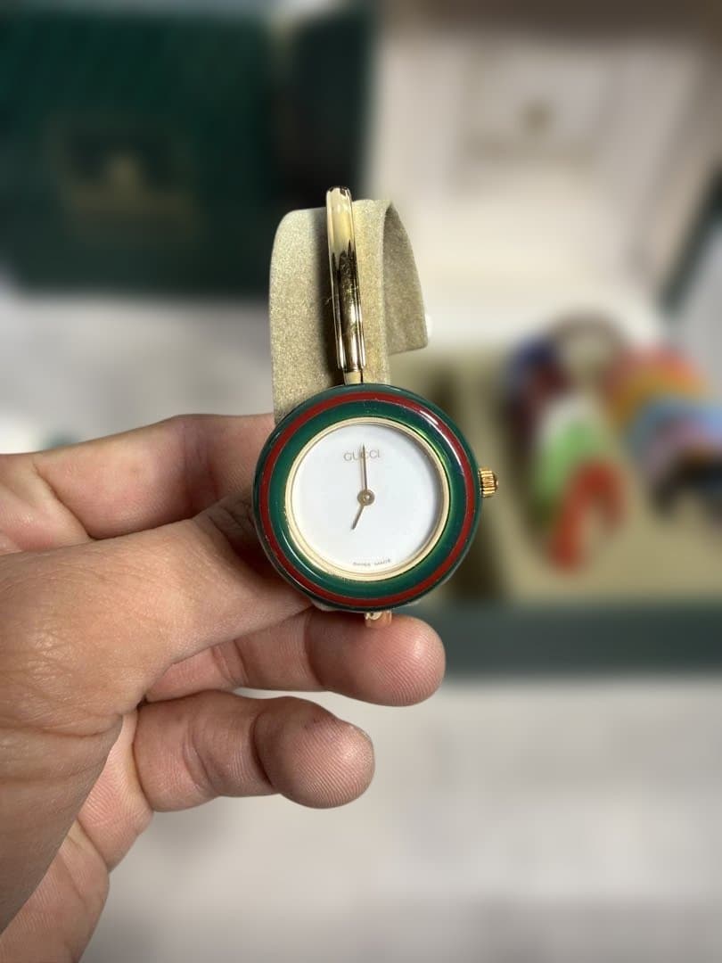 GUCCI インターチェンジャブル ベゼル ウォッチ レディース ヴィンテージ