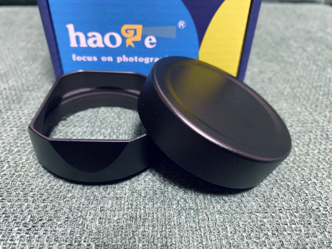 SONY 40mm F2.5 Gレンズ【スクエアフード付き】