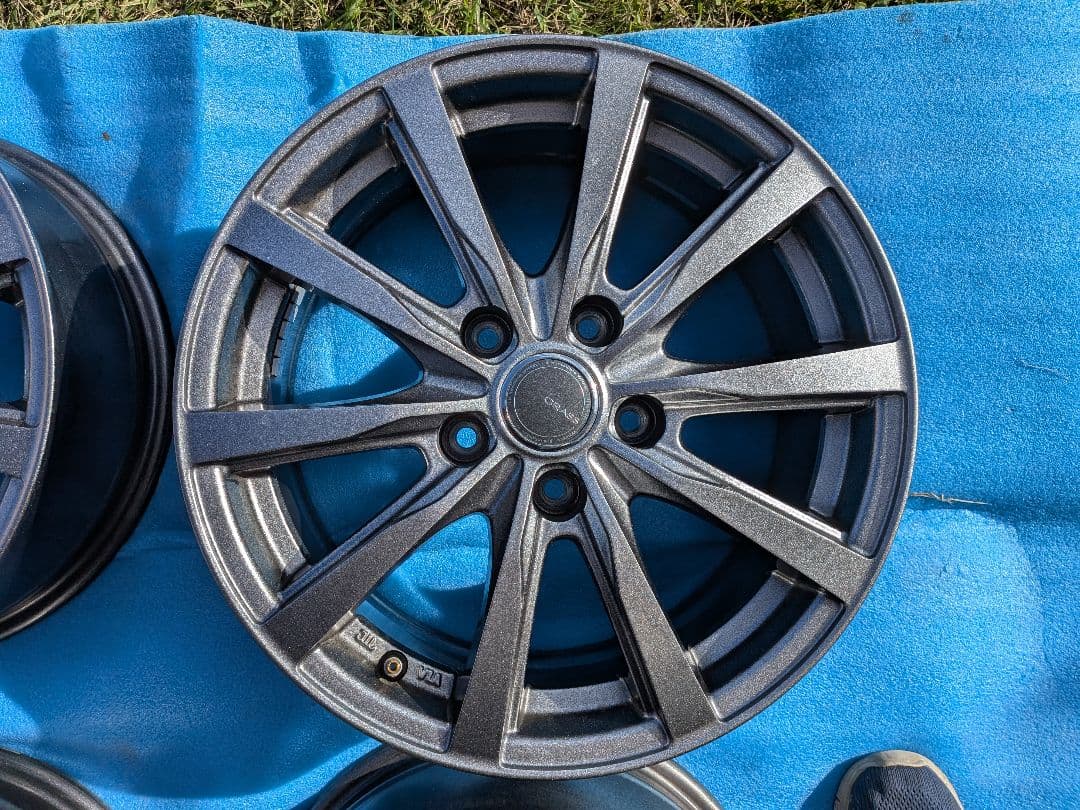 おくら　1/2 極上品　16インチアルミホイール4本セット