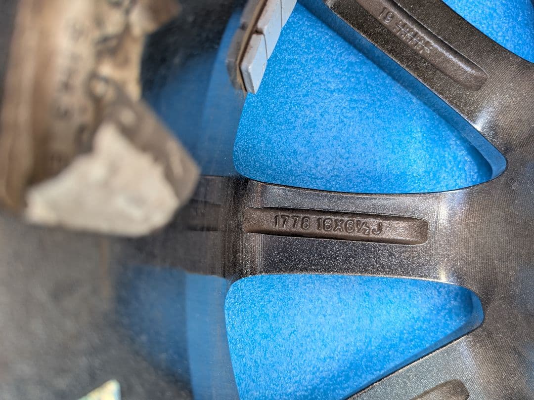 おくら　1/2 極上品　16インチアルミホイール4本セット