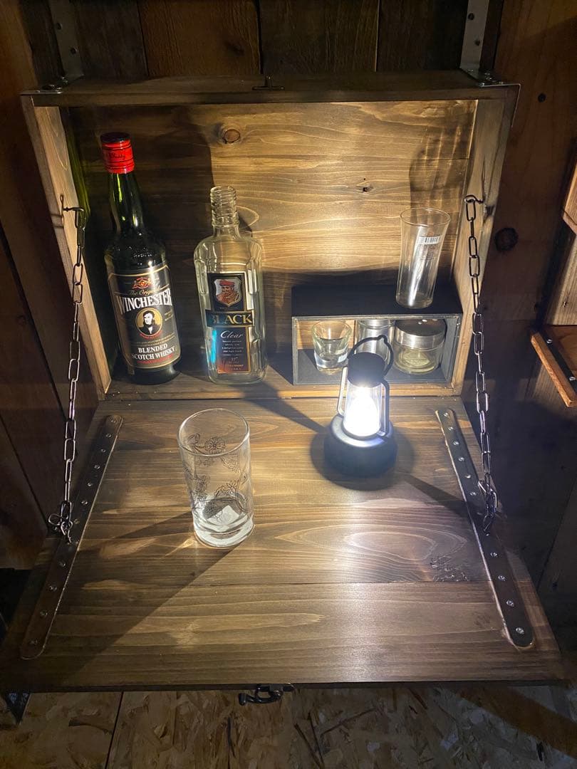 壁掛けテーブル　壁掛け収納　インダストリアル