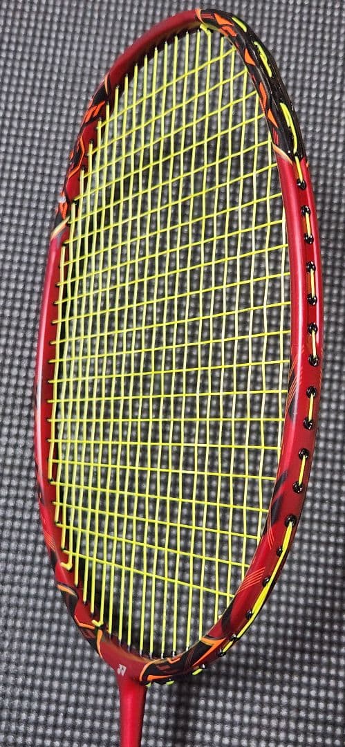 YONEX ボルトリック VOLTRIC 80E-tune 3UG5 2本セット