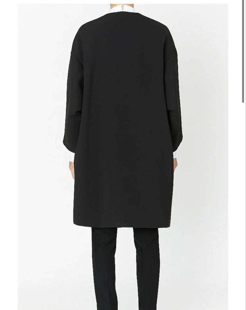 ヨーコチャン　フロントラッフルオーバーサイズコート