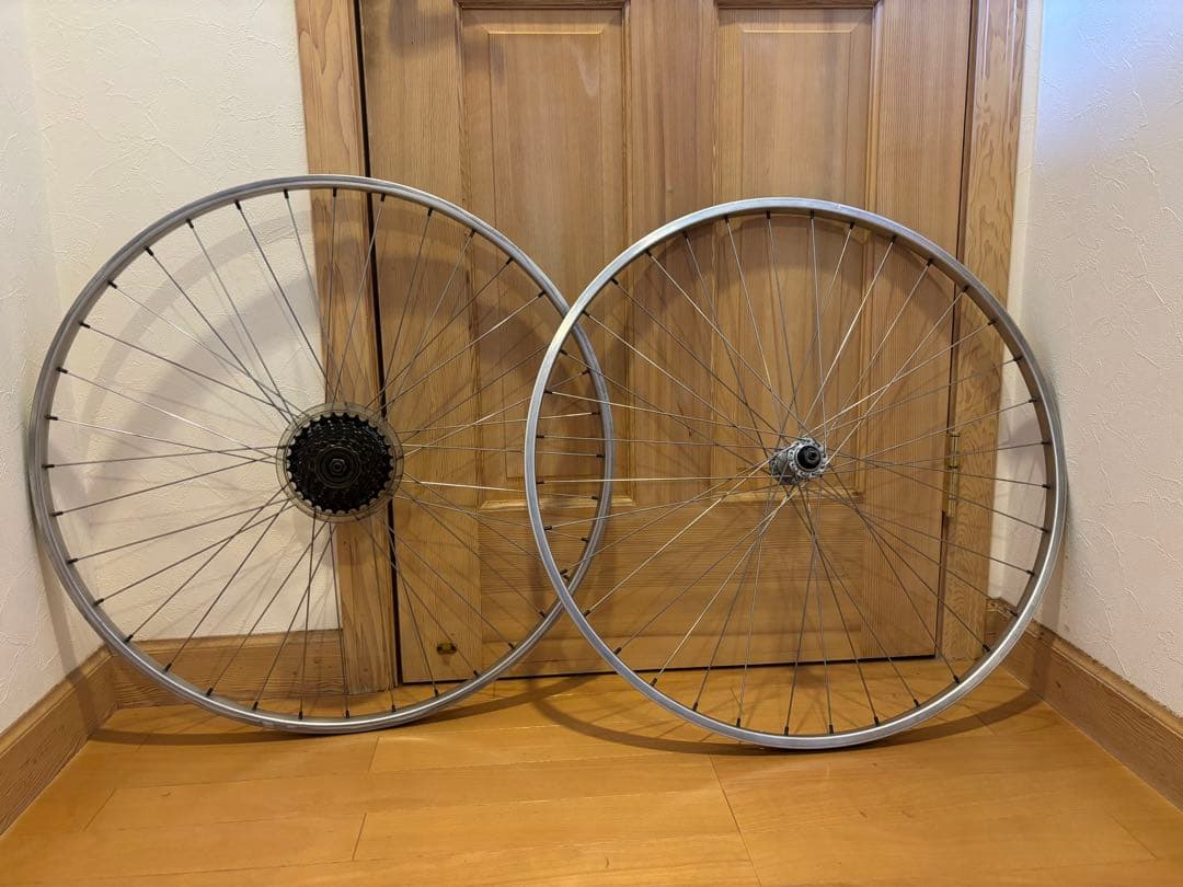 ARAYAリム　700cクリンチャー　完組ホイール前後セット　スプロケ付き