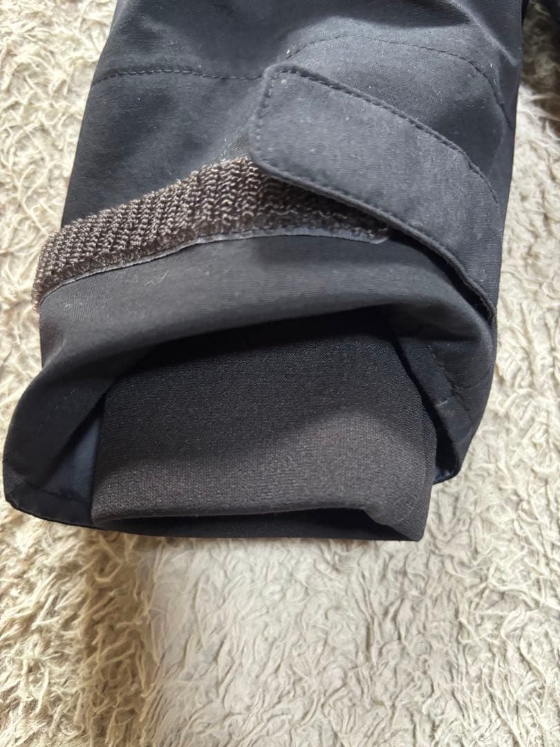 Daiwa ブラック レインジャケット　ゴアテックス