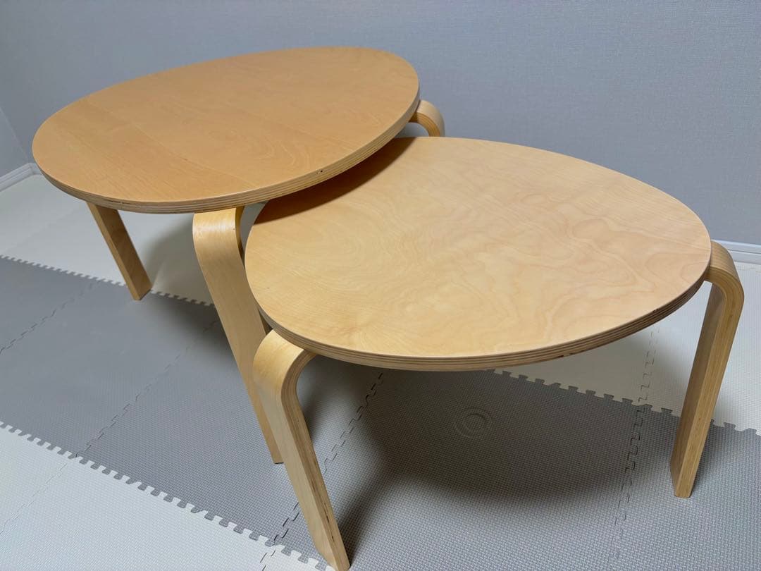 IKEA スヴァルスタ　SVALSTA ネストテーブル　2点セット