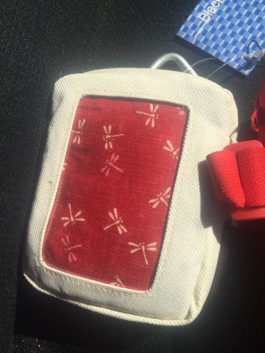 チケットホルダー　2個セット　白と赤　Black Lip's スノボー　リフト