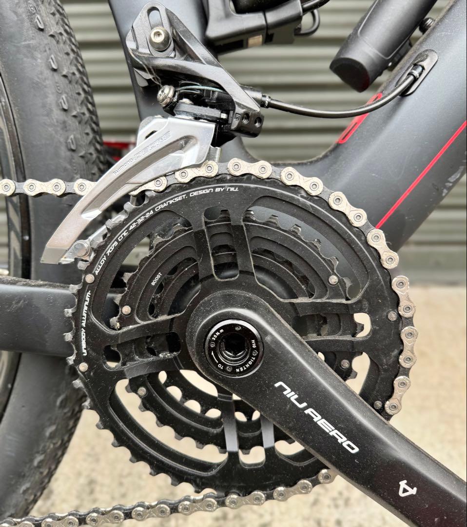 フルカーボン クロスバイク