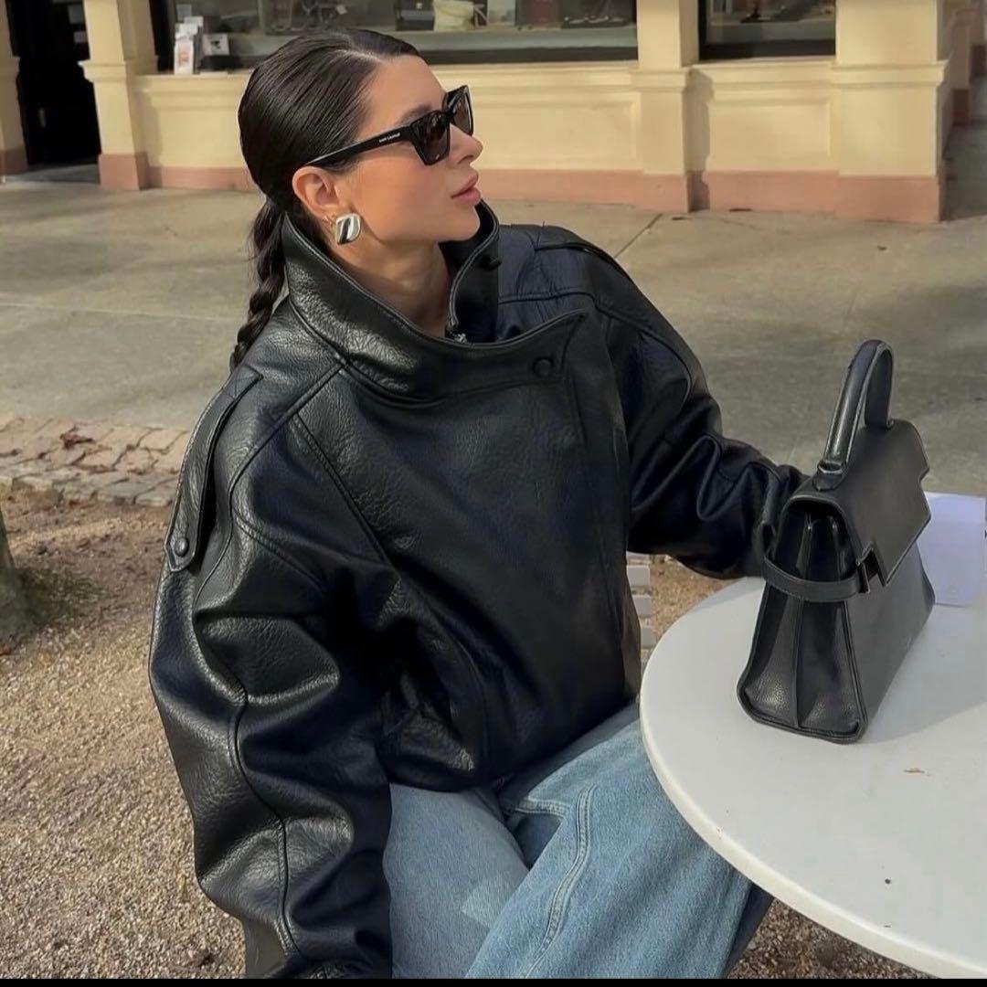 ZARA / フェイクレザージャケット　Sサイズ