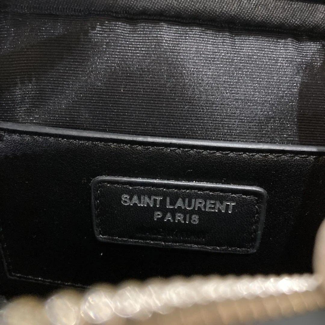 イブサンローランショルダーバッグ