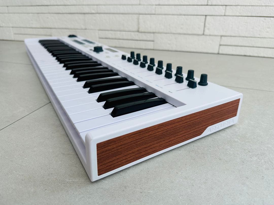 【除菌済み】Arturia KeyLab Essential 61 MIDI