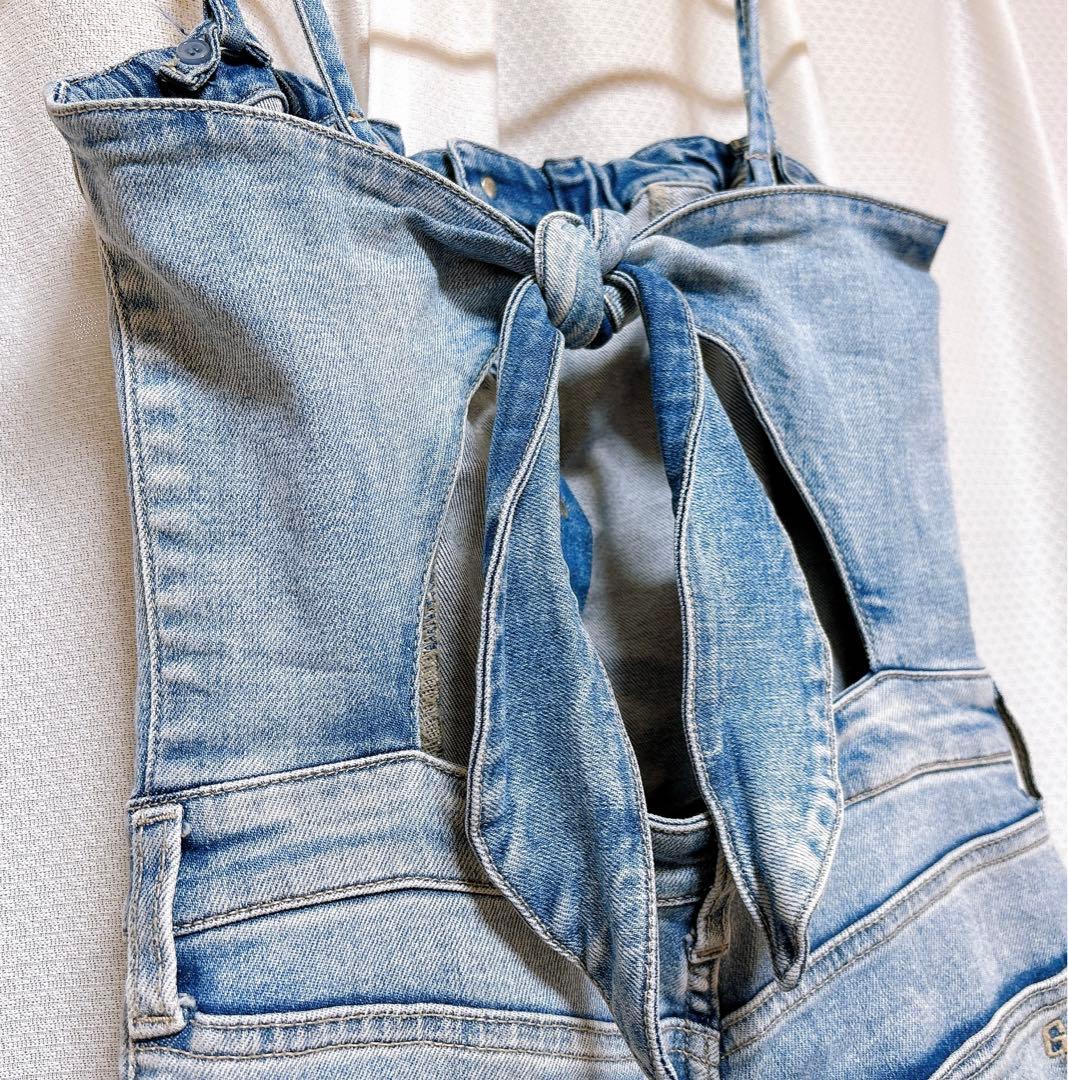 美品◎送料込み◎匿名配送◎ GYDA バックリボン デニムロンパース
