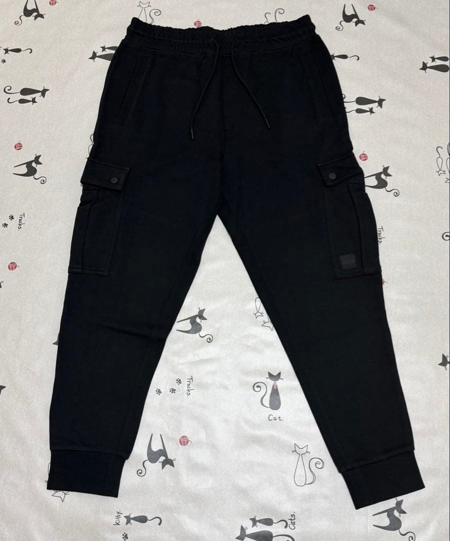 HUGO BOSS 新品未使用　メンズ　ジョガー　パンツM